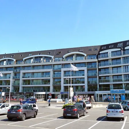 Lautrec 304 With Balcony By Interhome